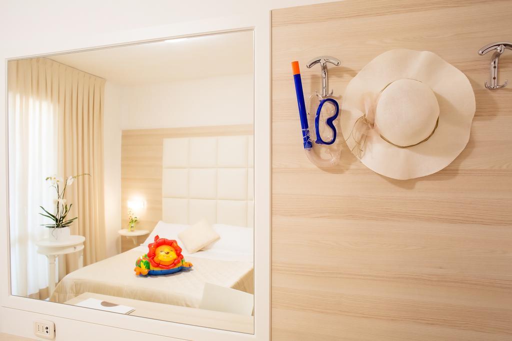 Hotel Rosmarina Marina di Grosseto Kültér fotó